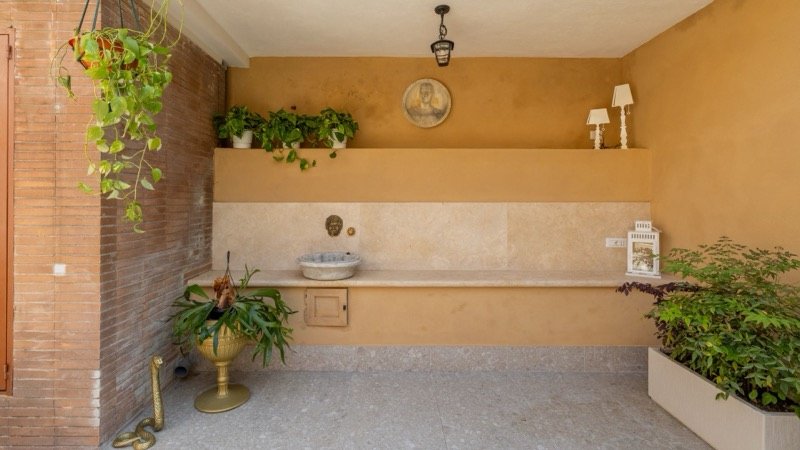 Antica Roma Garden Suite — 13