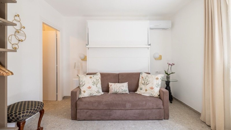 Antica Roma Garden Suite — 15